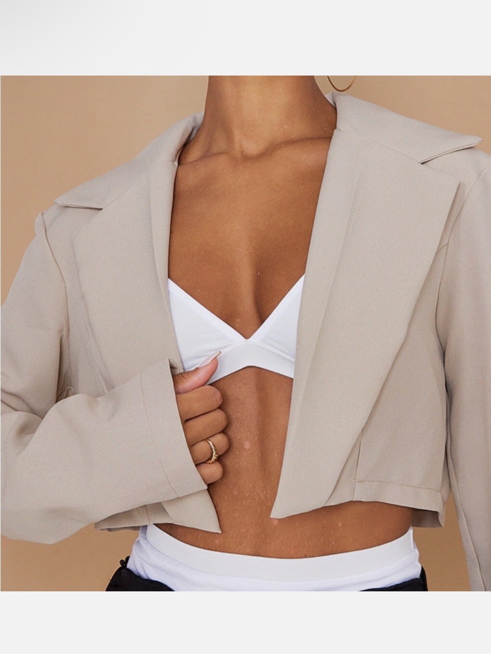 Pretty Little Thing Beige Cropped Blazer